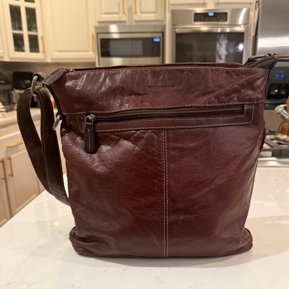 Jack Georges Voyager Leather Crossbody Messenger Bag - Brown - Picture 3 of 16